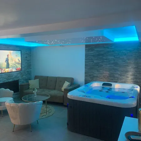 Sandspa Logement Avec Jacuzzi Orange  Exterior photo